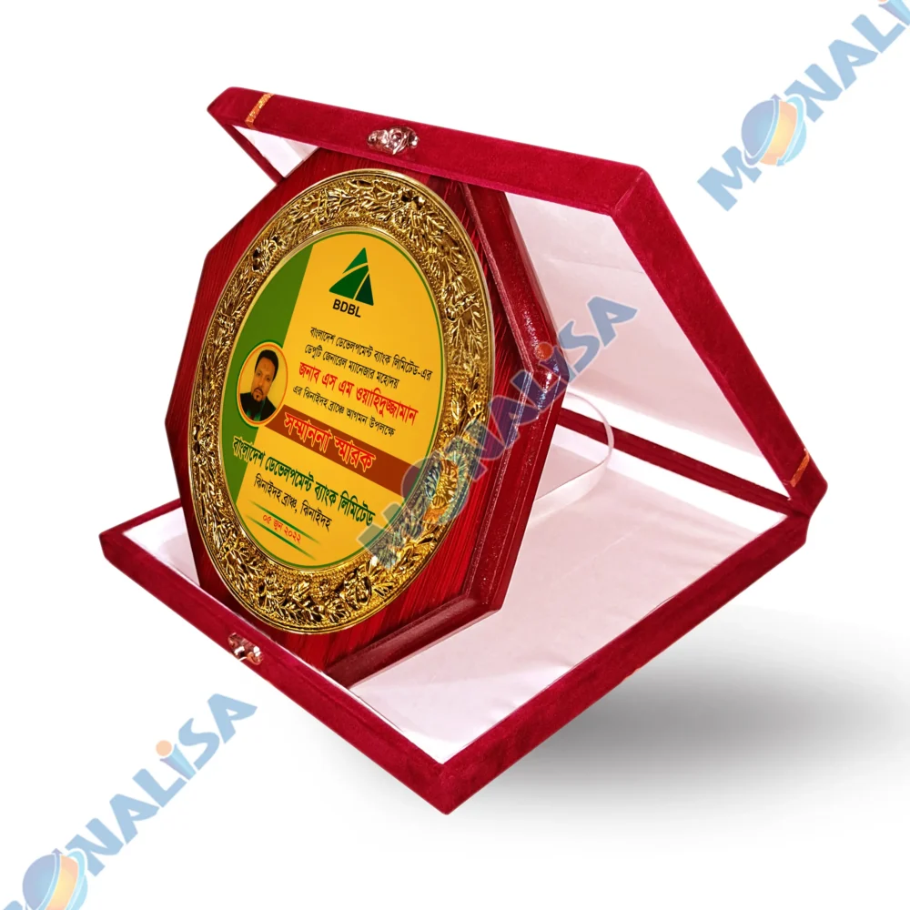 wooden standart crest 11 - Image 3