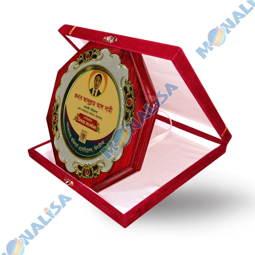 wooden standart crest 21 - Image 3