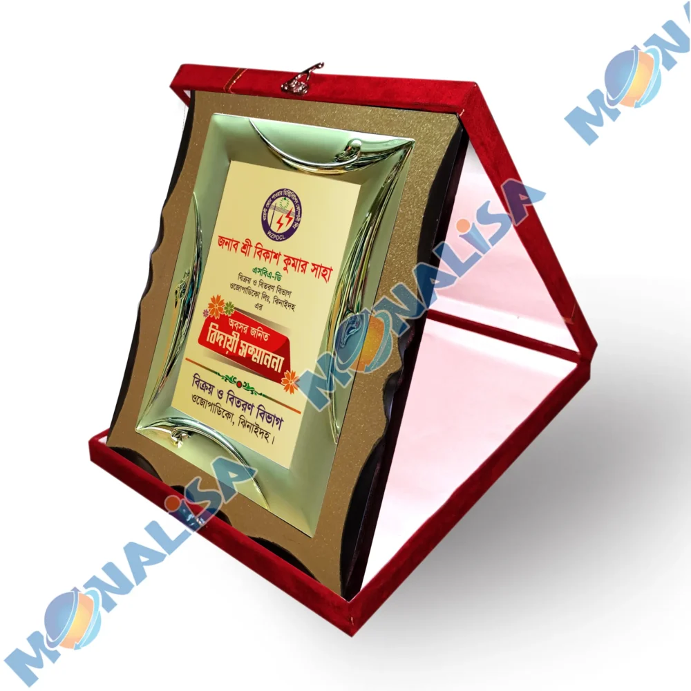 wooden standart crest 26 - Image 3