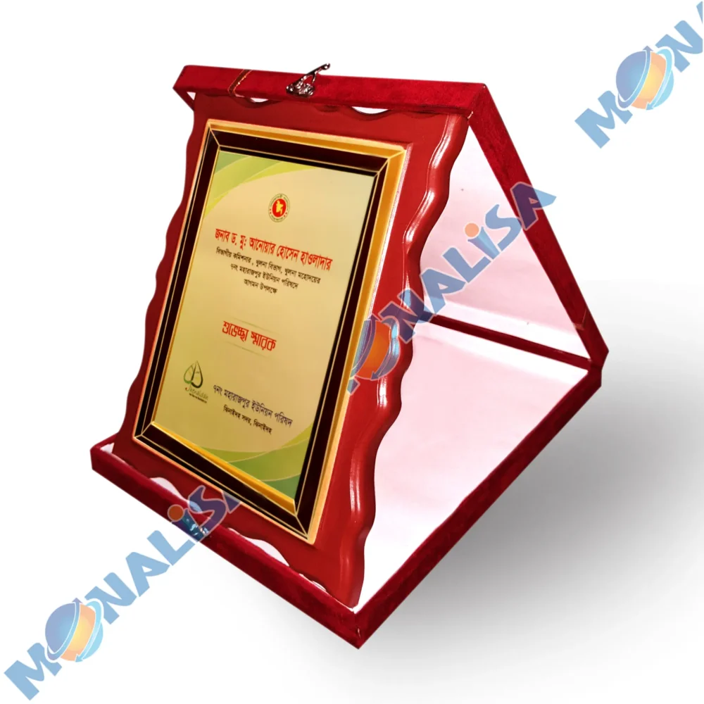 wooden standart crest 30 - Image 3