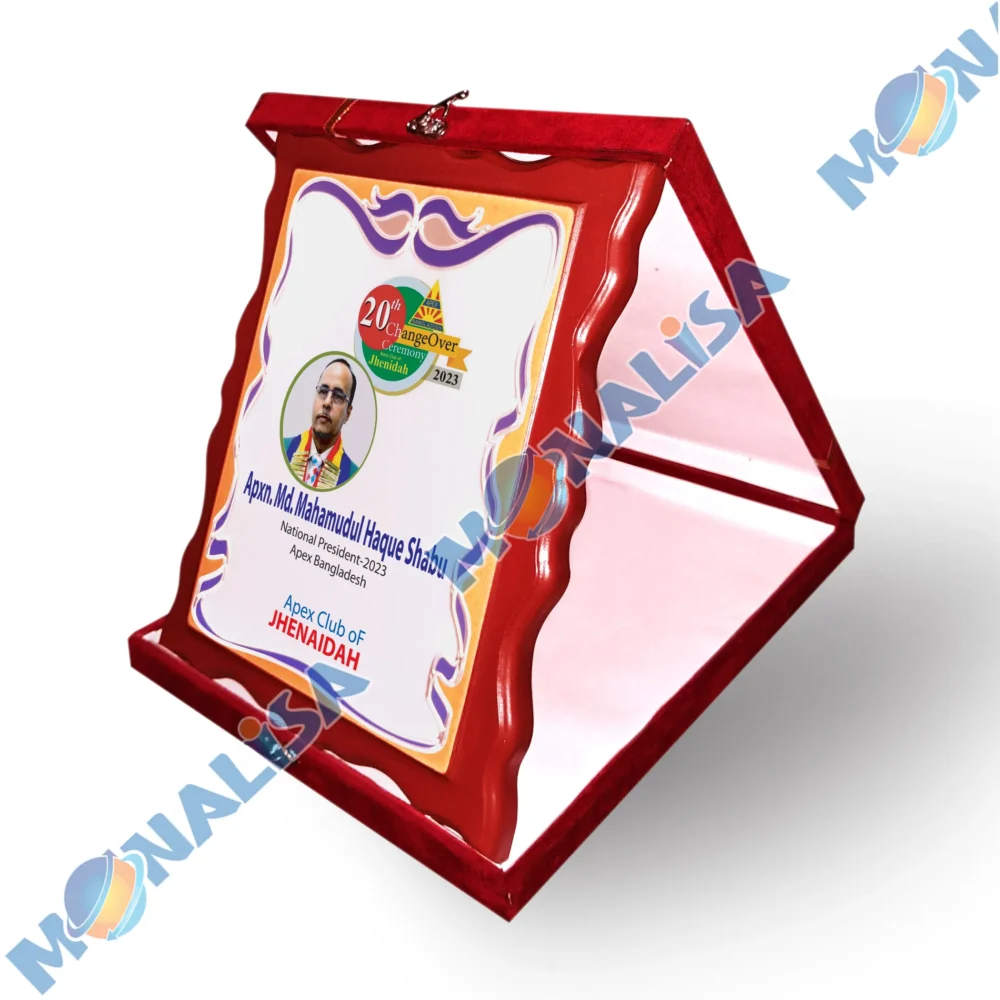wooden standart crest 32 - Image 3