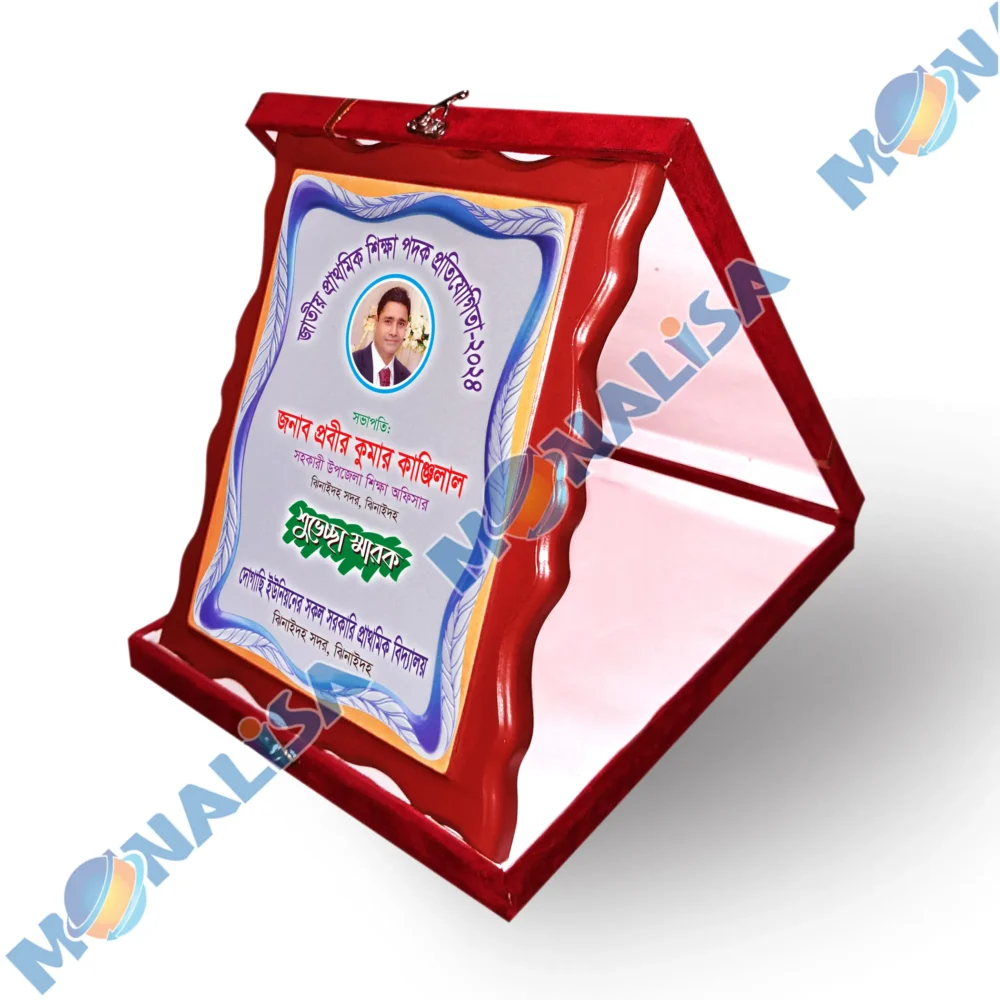 wooden standart crest 33 - Image 3