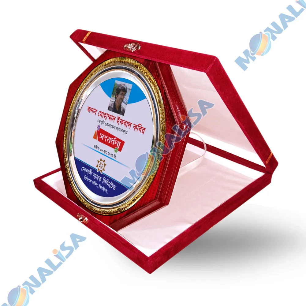 wooden standart crest 8 - Image 3