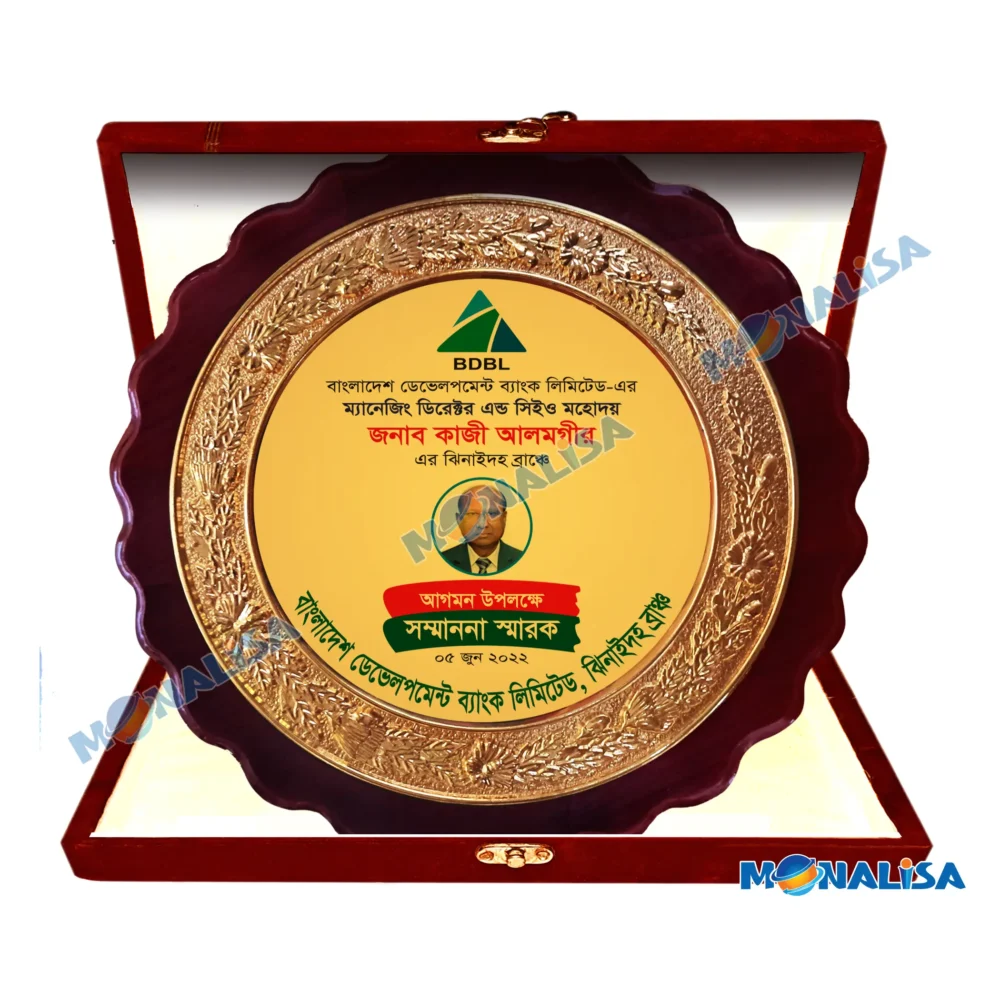 wooden standart crest 9 - Image 2