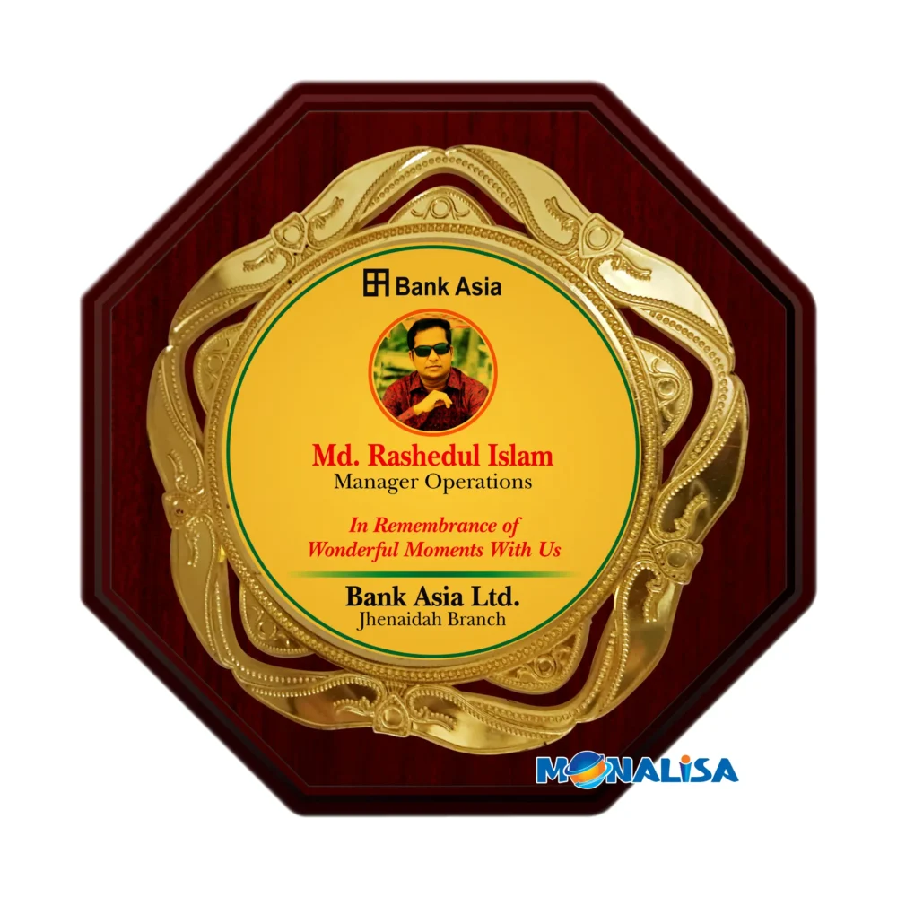 wooden standart crest 14