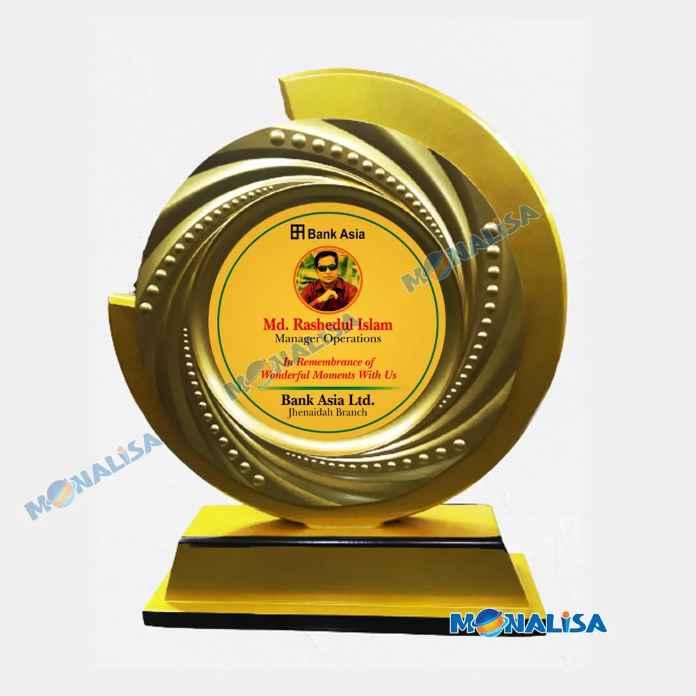 Wooden Award 01